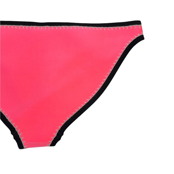 Triangl Farrah Neoprene Mix Match Bikini Set and Bag - Picture 12 of 16